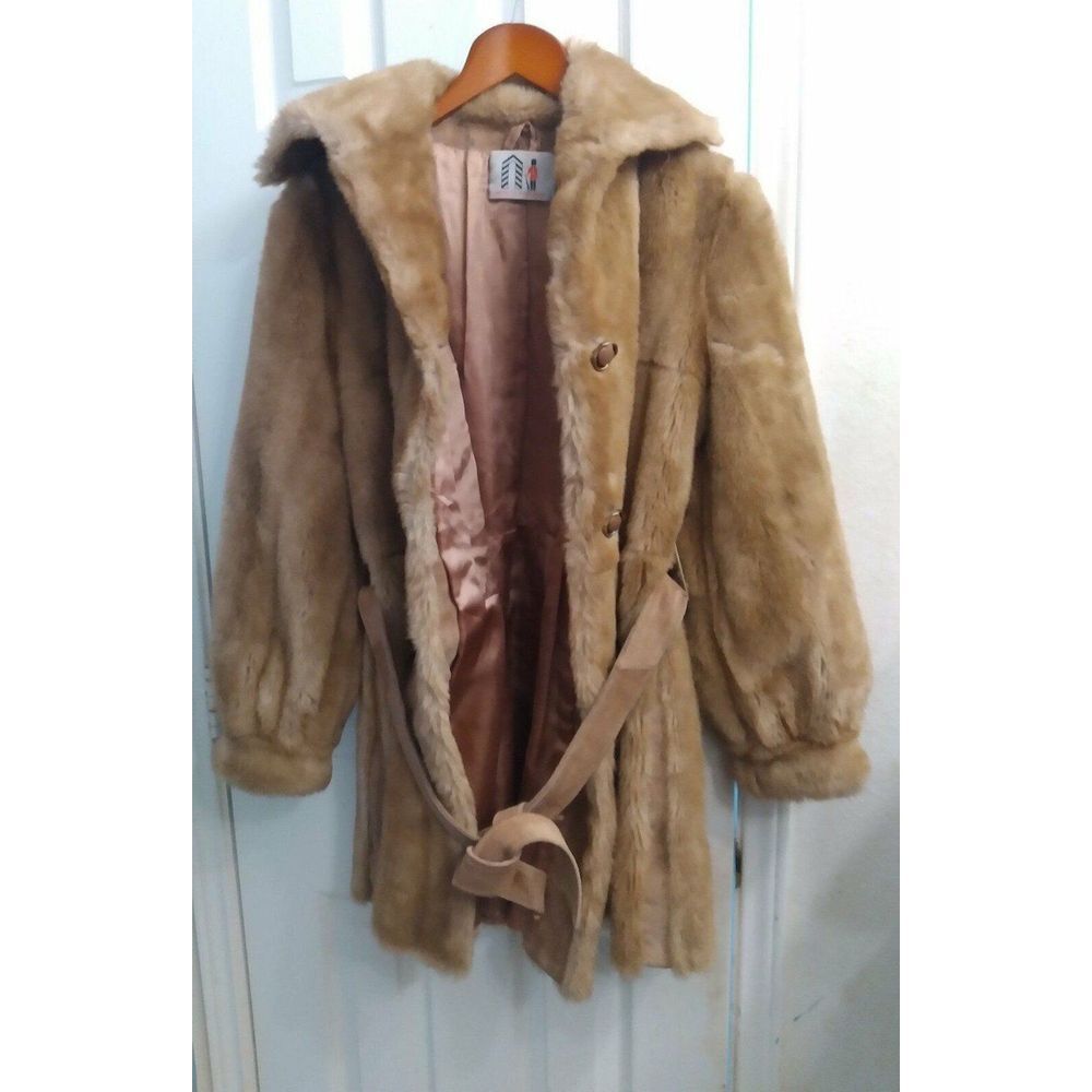 Vintage Faux Fur Coat Belted Plush Jacket Warm Winter Outerwear